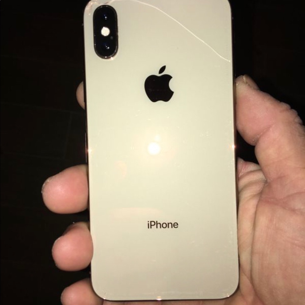 iPhone XS
